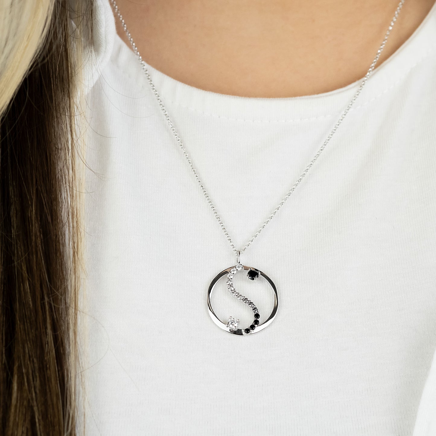 Halskette 925er Silber Yin Yang mit Zirkonia