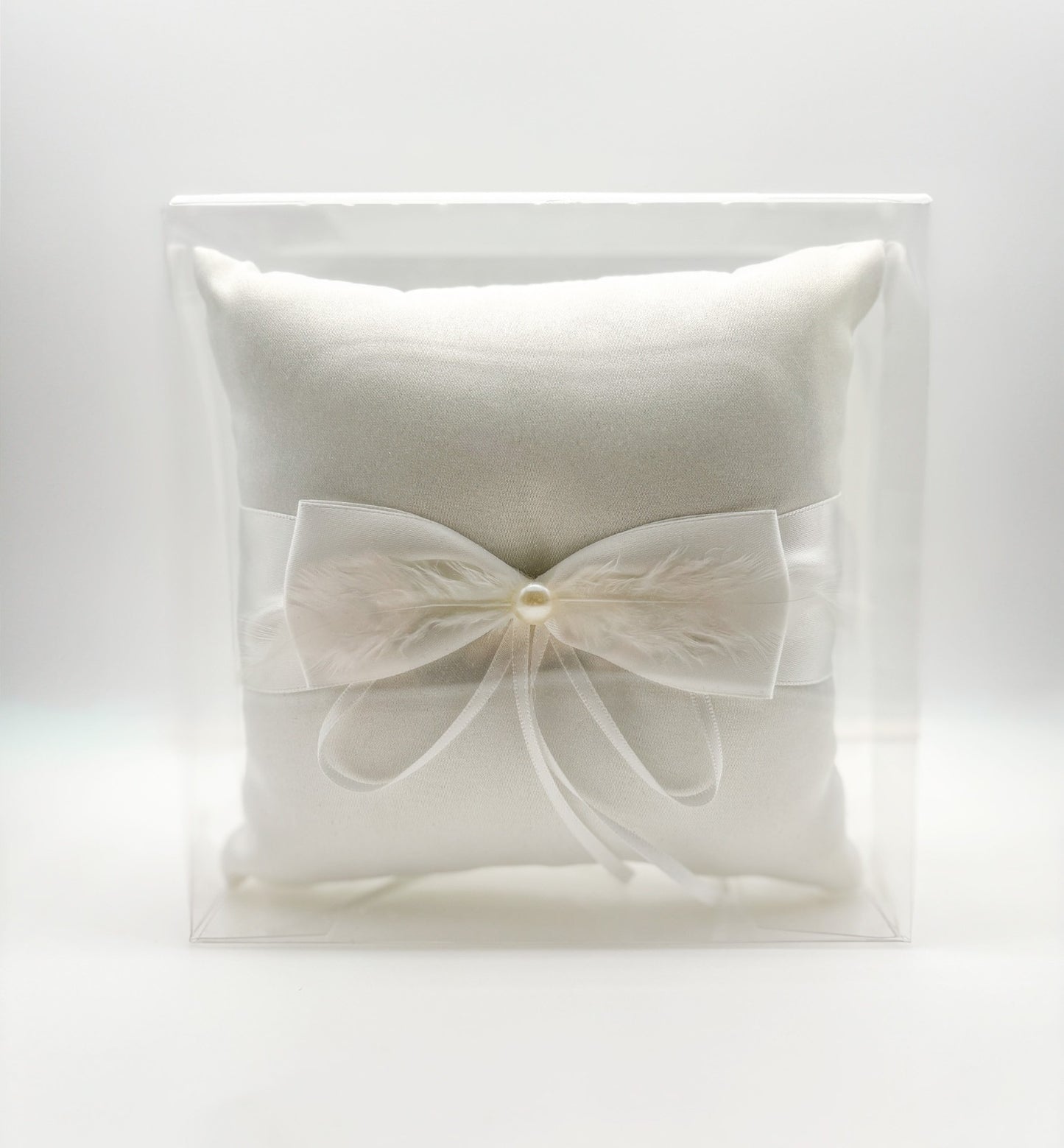 Engelsrufer Ringkissen Love Stories Cremeweiß Satinband Schleife 15x15 cm